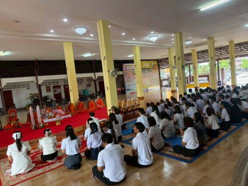 📣 สำนักงานพัฒนาชุมชนอำเภอเมืองสมุทรสงคราม ร่วมพิธีถวายเทียนพรรษาเฉลิมพระเกียรติพระบาทสมเด็จพระเจ้าอยู่หัว 