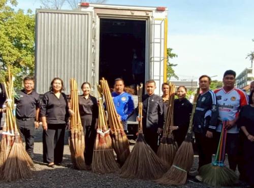 📣 สำนักงานพัฒนาชุมชนอำเภอเมืองสมุทรสงคราม ร่วมพิธียกเสาเอกและเสาโทหอประชุมอำเภอเมืองสมุทรสงครามหลังใหม่
